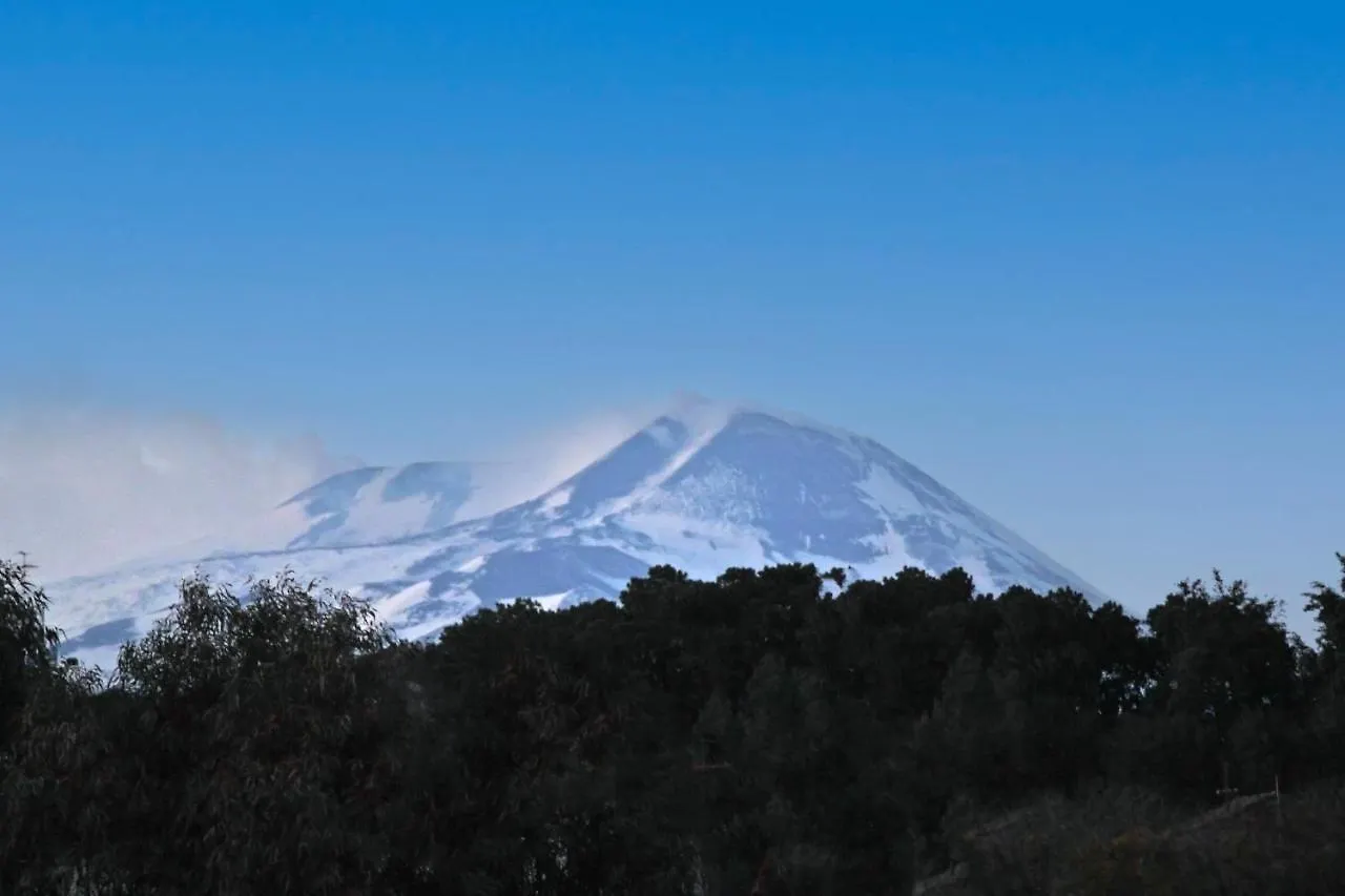 La Pietra Nera - Etna Home Catania Bed & Breakfast